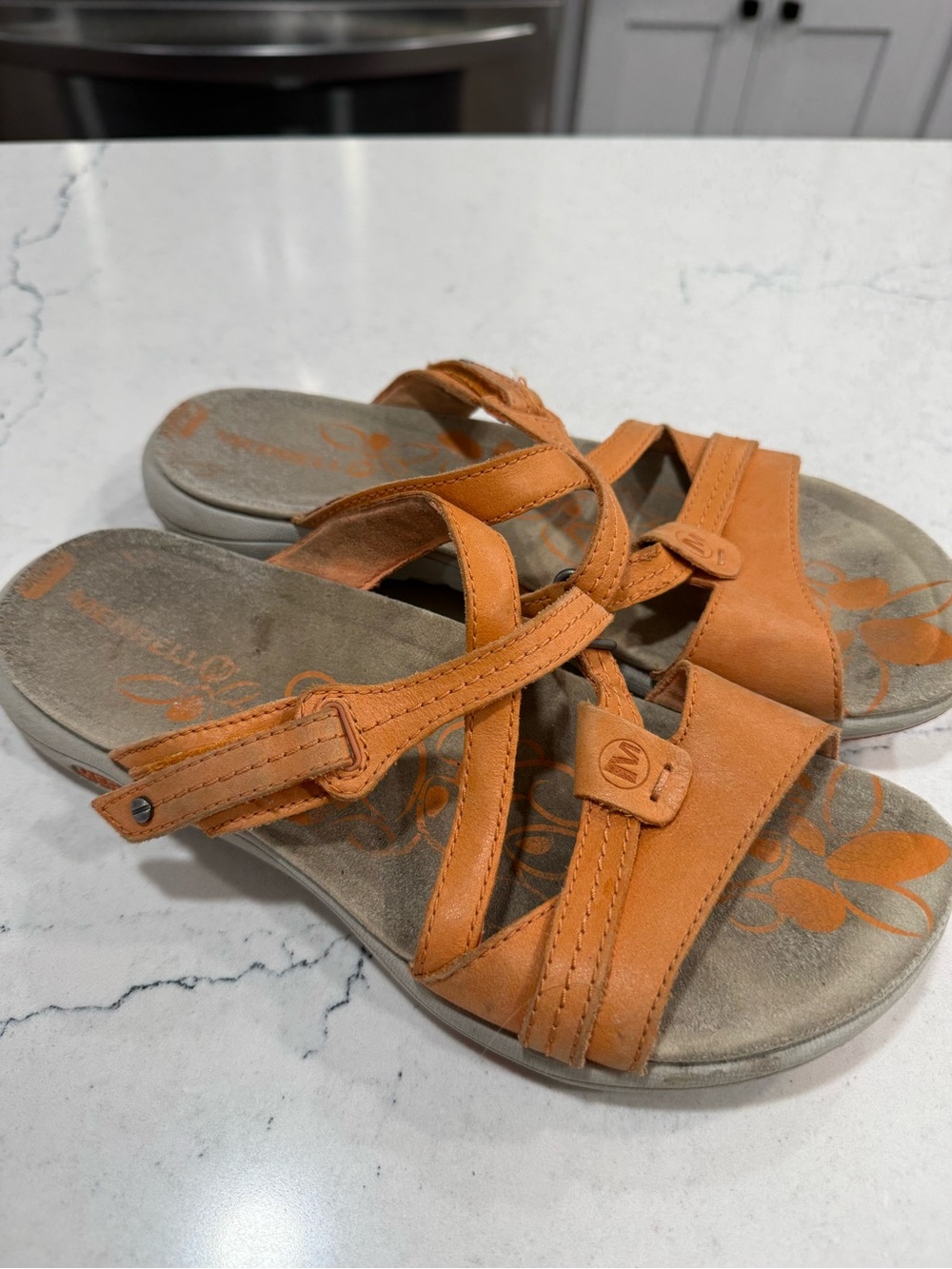 Merrell Women's Casual Orange Leather Slide Sandals 8